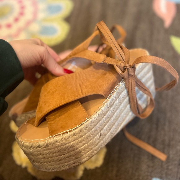 ShuShop Tan Suede Platform Lace Up Sandals - Picture 6 of 9